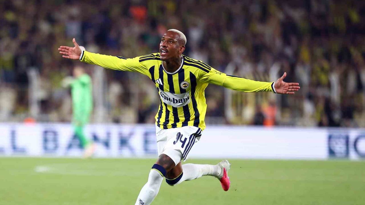 Fenerbahçe’de sezonun ilk golü Talisca’dan