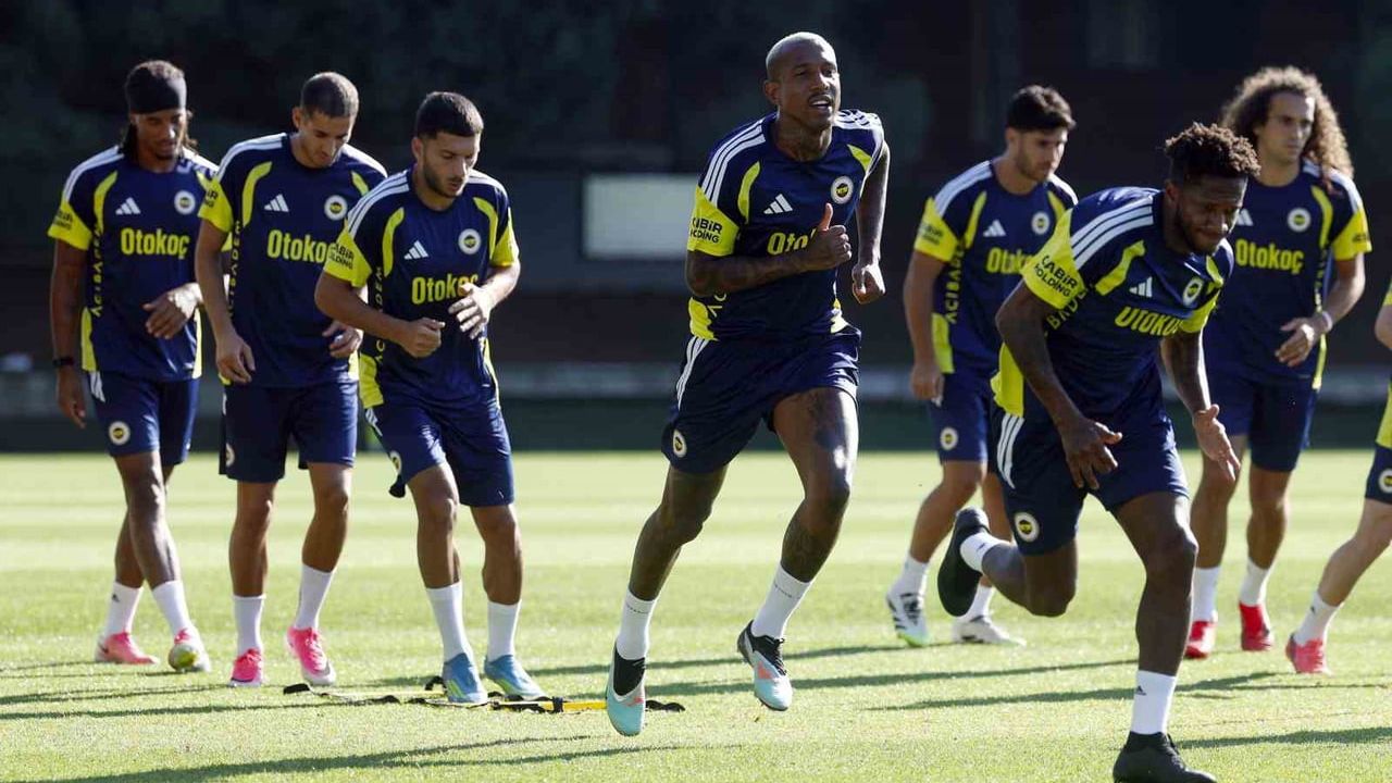 Fenerbahçe Gornik Zabrze rövanşı öncesi taktik ve kondisyon çalıştı