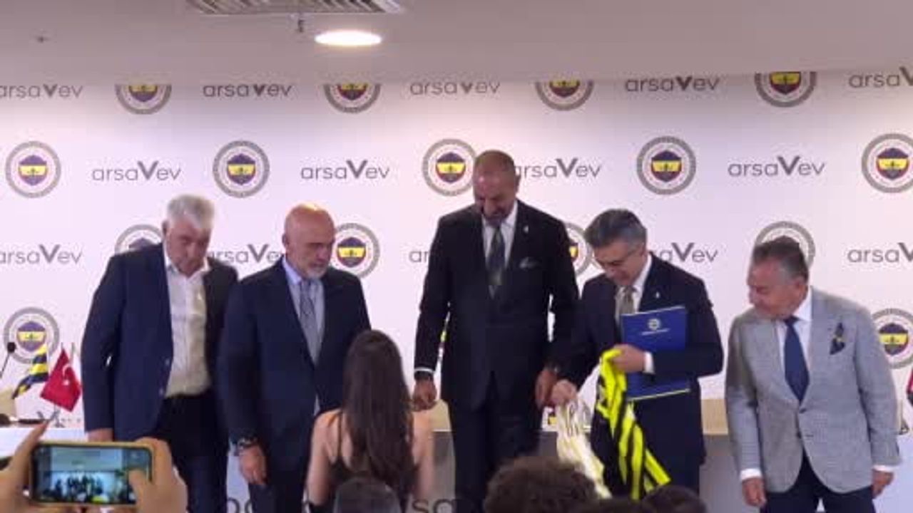 Fenerbahçe kadın futbol şubesine beş kişilik icra komitesi getirildi