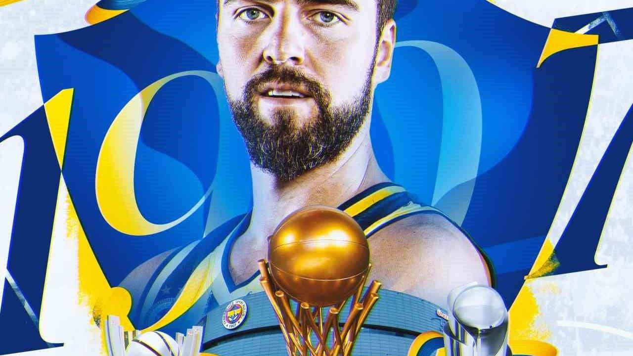 Fenerbahçe kaptanı Melih Mahmutoğlu ile sözleşme uzattı