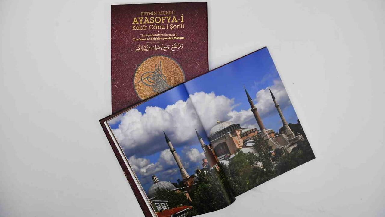 Fethin mührüyle yeniden aydınlanan Ayasofya'nın mirası