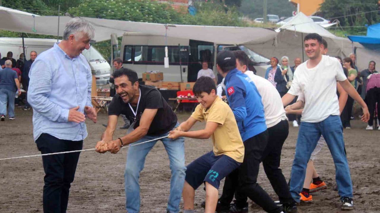 Fındık üreticileri hasat öncesi festivalde buluştu