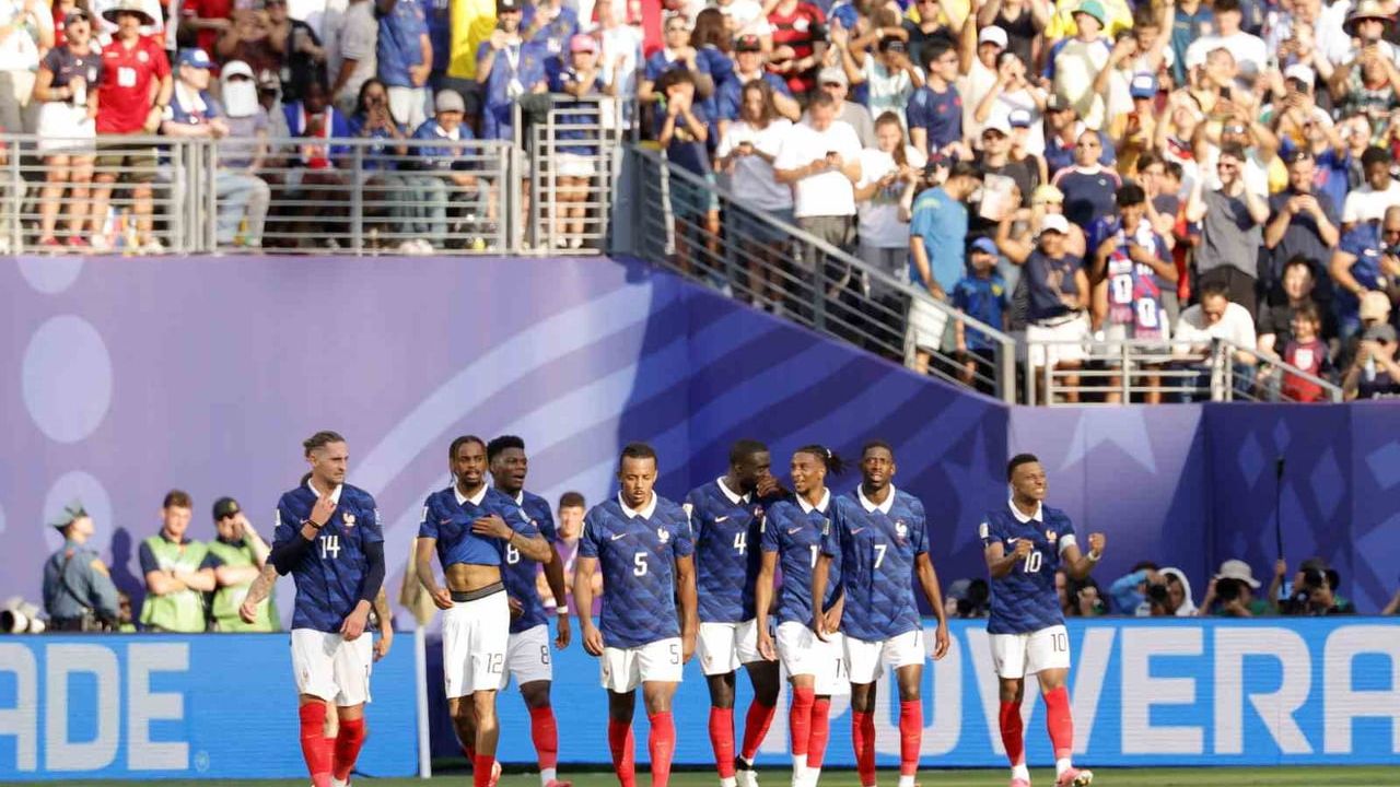 Fransa, İsveç'i 3-0 yenerek son 16'ya kaldı