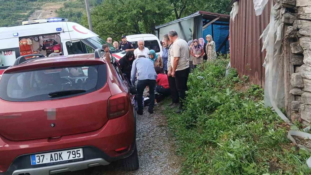 Freni boşalan araç anne ve iki çocuğunu yaraladı