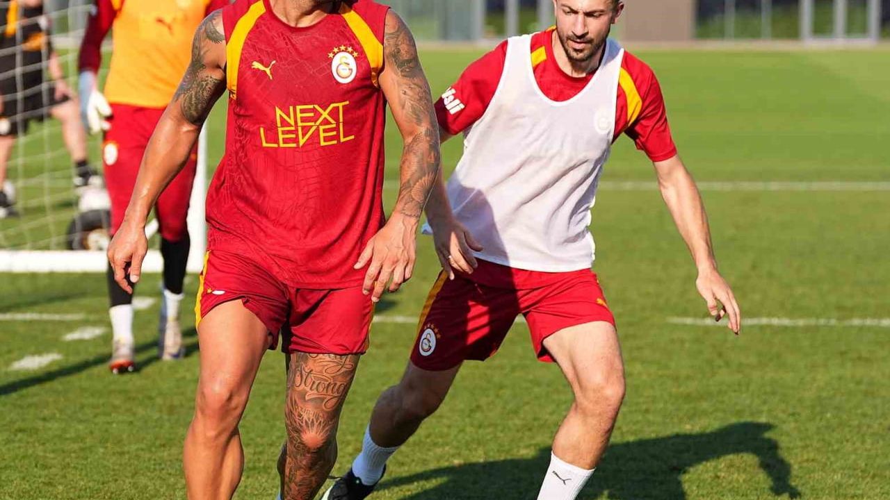 Galatasaray günü çift antrenmanla tamamladı