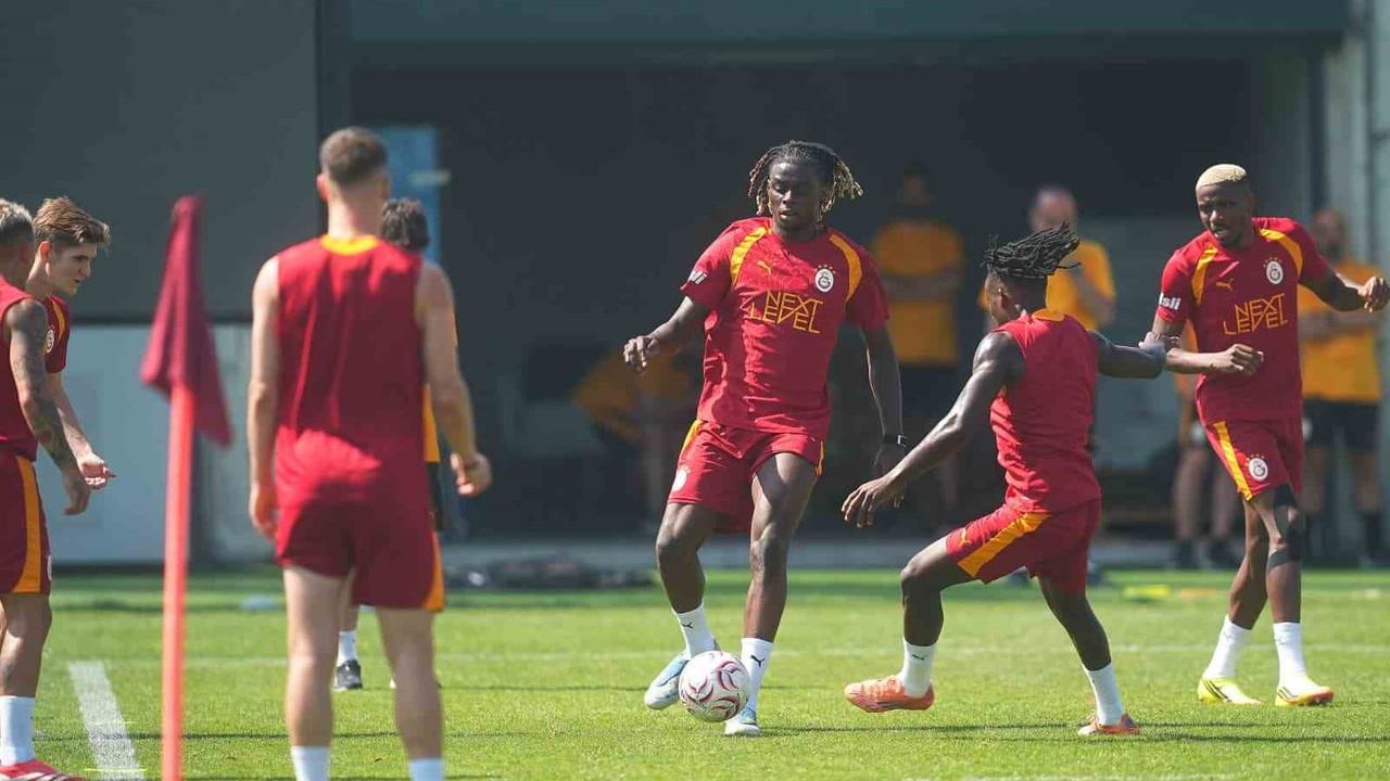 Galatasaray yeni sezon hazırlıklarını sürdürdü
