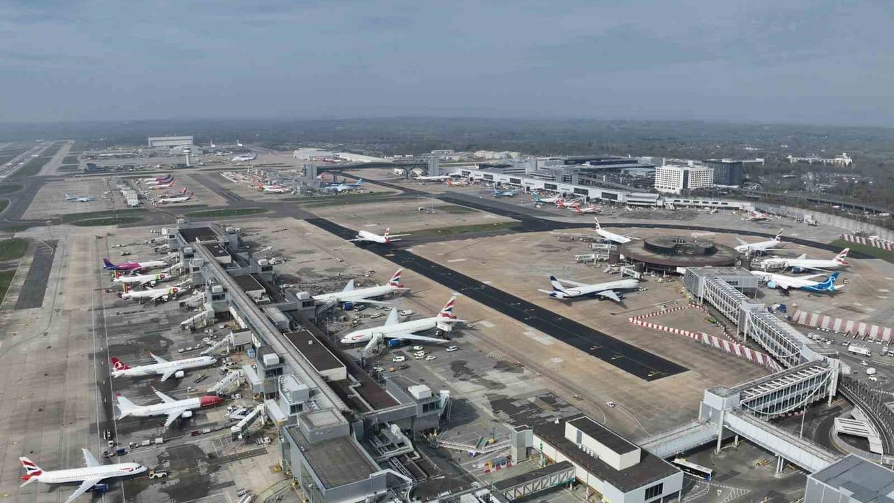 Gatwick'te su tedarikinde arıza: terminal tuvaletleri ve işletmeler etkilendi
