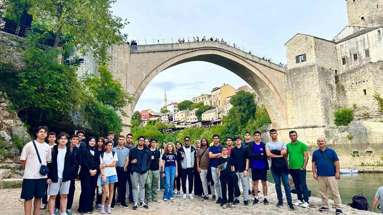 Gaziantep’in LGS şampiyonlarına Bosna Hersek ödülü