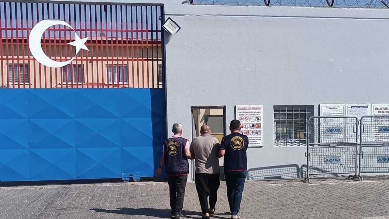 Gaziantep'te 10 yıl kesinleşmiş hapis cezasıyla aranan kişi yakalandı