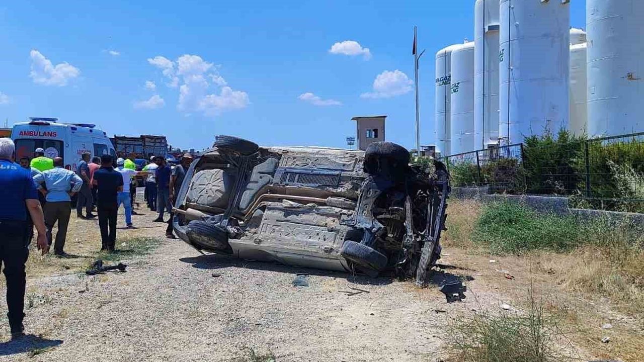 Gaziantep'te takla atan otomobilde 7 yaşındaki çocuk yaşamını yitirdi