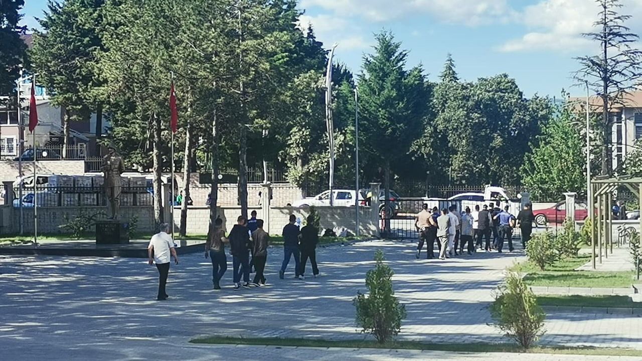 Gediz'deki çocuk istismarı soruşturmasında serbest bırakılan bir şüpheli daha tutuklandı
