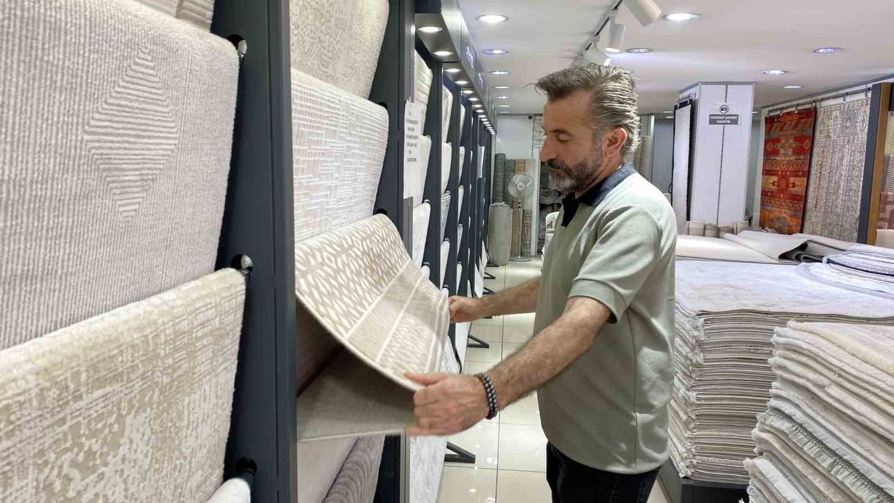 Gençler halı tercihlerinde küçük ve moderni seçiyor