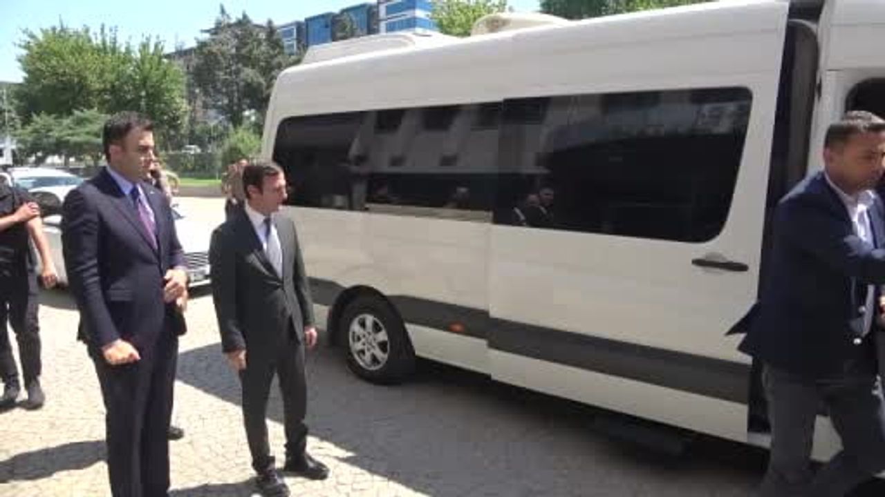 Gençlik ve spor bakanı Osman Aşkın Bak Batman'da