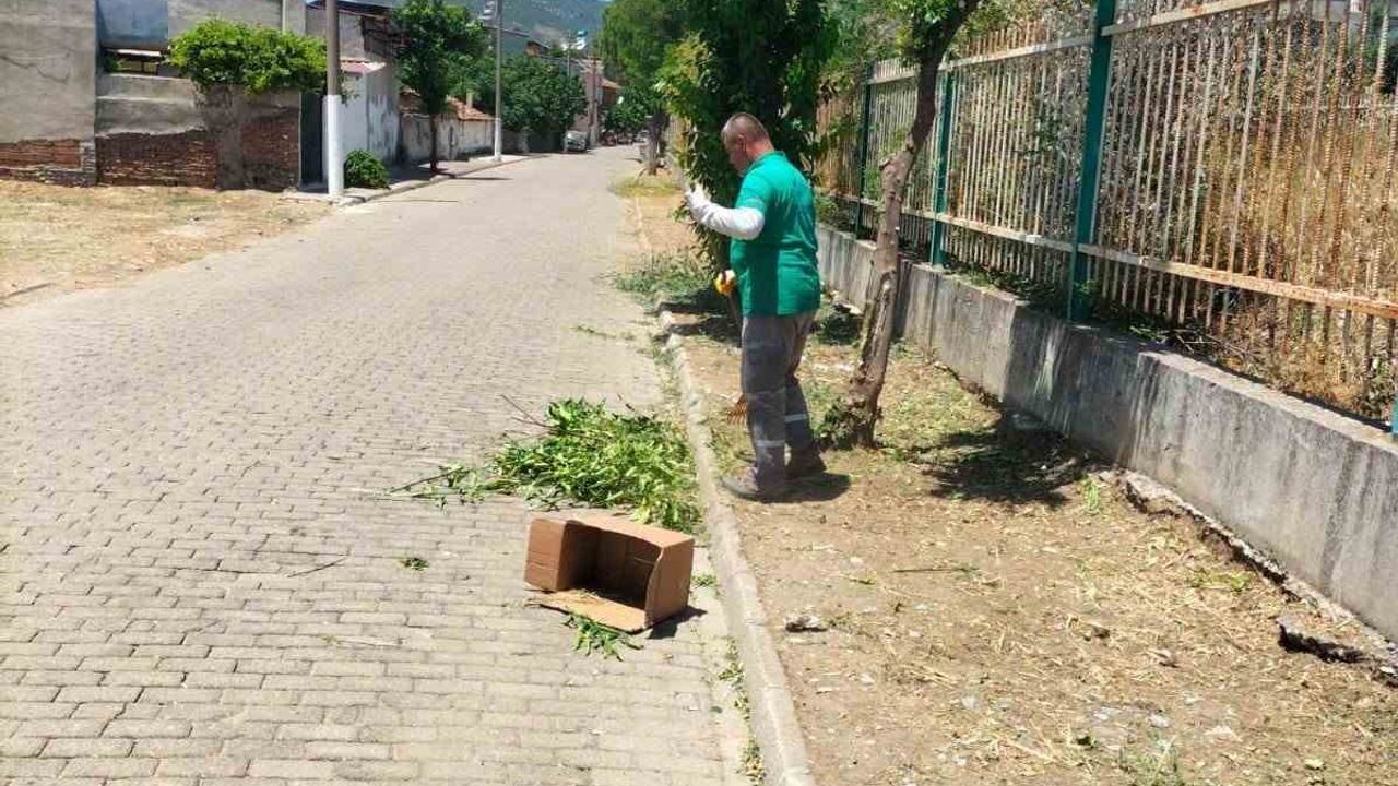 Germencik’te temizlik çalışmaları aralıksız sürüyor