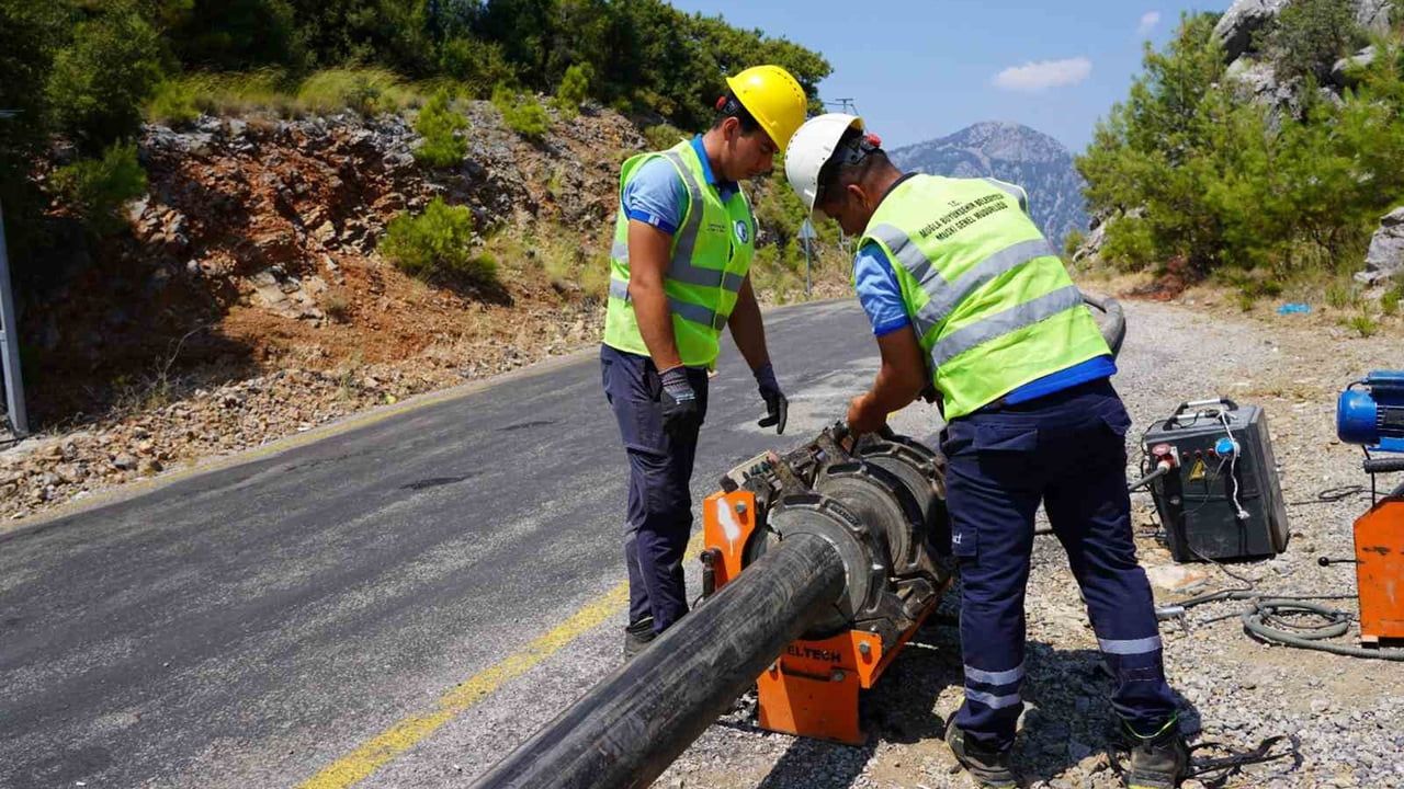 Gökçeovacık’ın ana su hattı 200’lük borularla yenileniyor