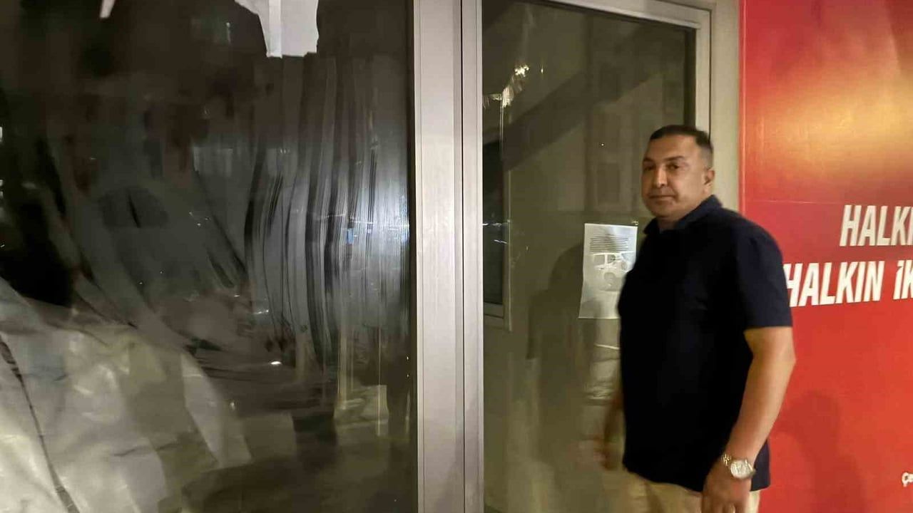 Görevden alınan Çerkezköy ilçe başkanı kontratı kendi üzerine yapmış