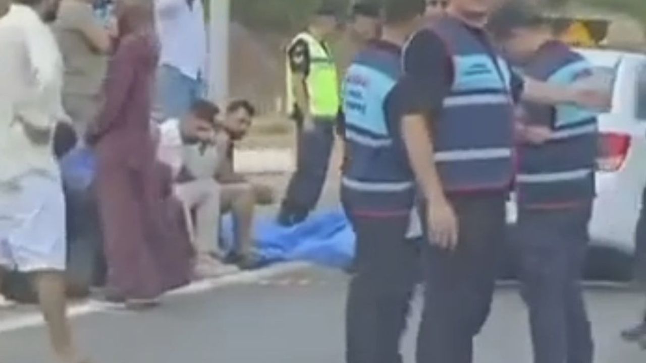 Gümüldür'de trafik kazası: emniyet kemersiz sürücü hayatını kaybetti