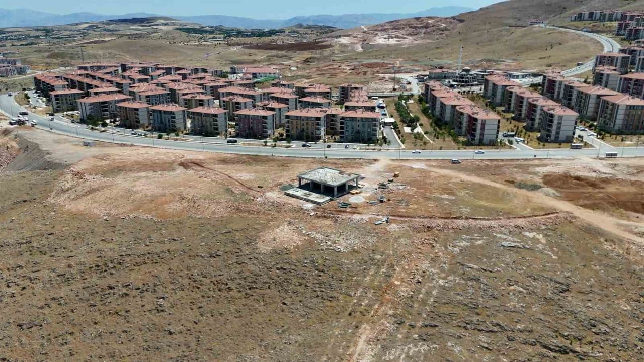 Güneykent seyir yolu modern yaşam alanı olarak şekilleniyor