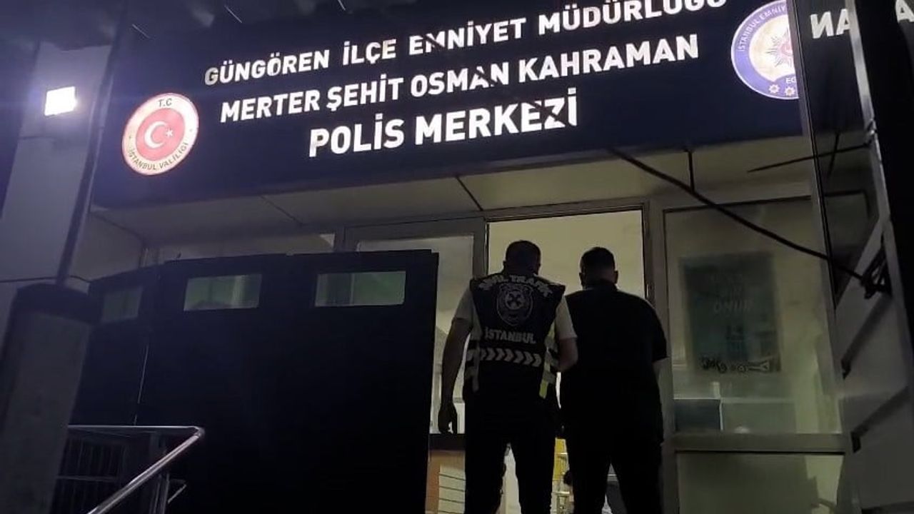 Güngören'de plakasız lüks araçla drift atan sürücüye 170 bin lira ceza
