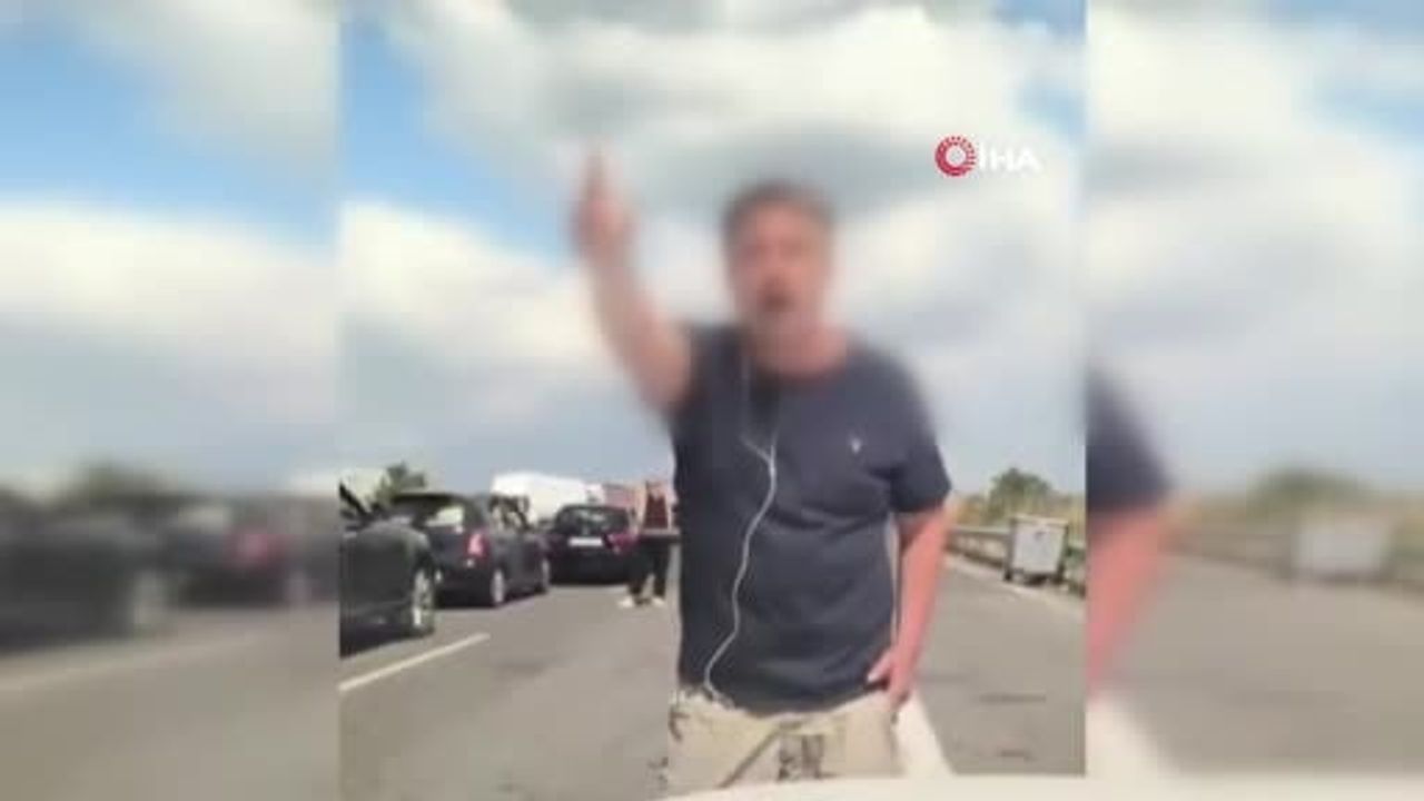Gurbetçiler sınır kuyruğunda çıkan tartışma kavgaya dönüştü