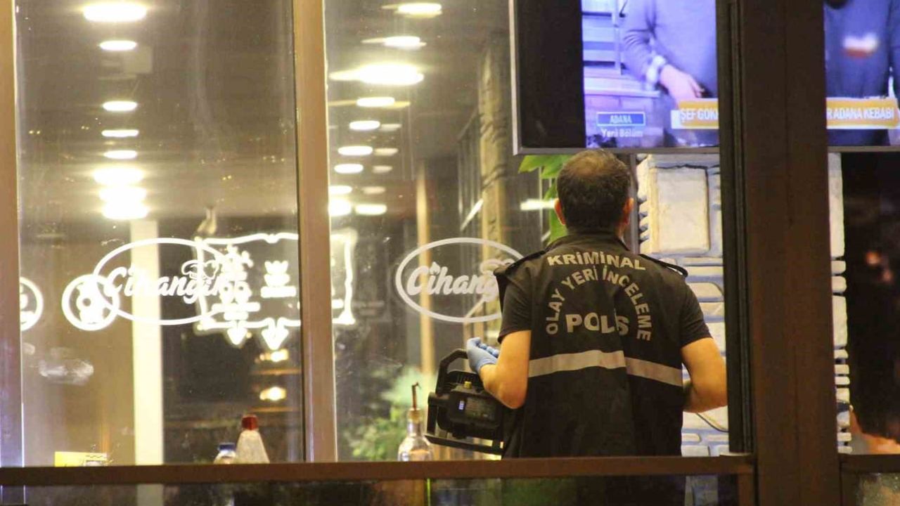 Güzelyalı'da akşam yemeği kanlı bitti: kebapçıya silahlı saldırı