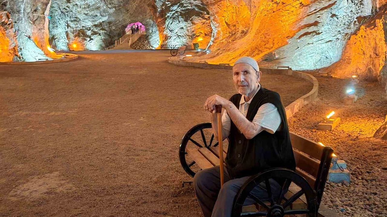 Hacı Ali Özcan için Iğdır'da mevlit programı düzenlendi