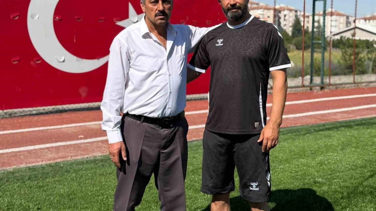 Hacılar Erciyesspor, Bekir Barış Cihan ile yola devam ediyor