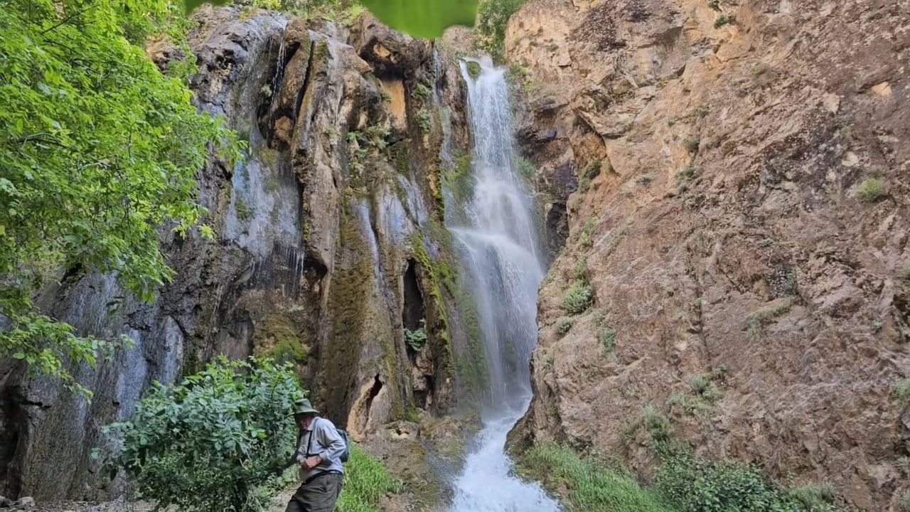 Hakkâri'de Ava Ore şelalesi dört mevsim ziyaretçi çekiyor