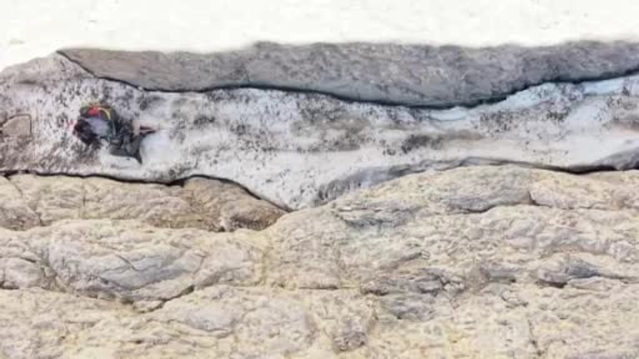 Hakkâri'de kaybolan dağcının cansız bedenine ulaşıldı
