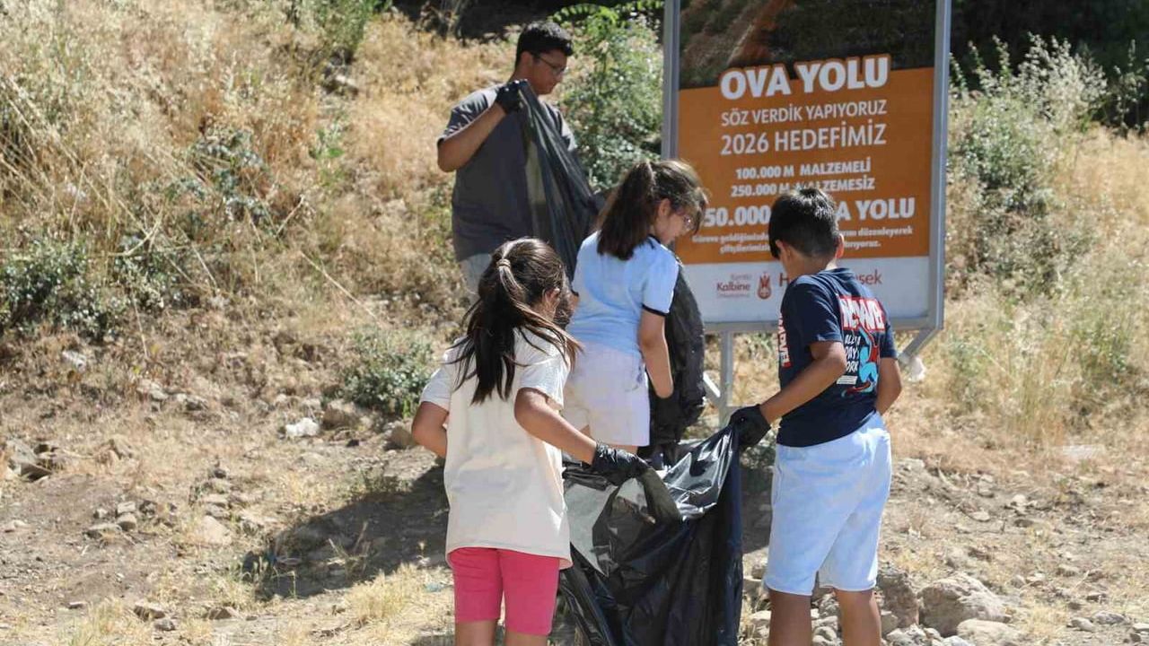 Hamalın Kırı mesire alanında anlamlı çevre temizliği