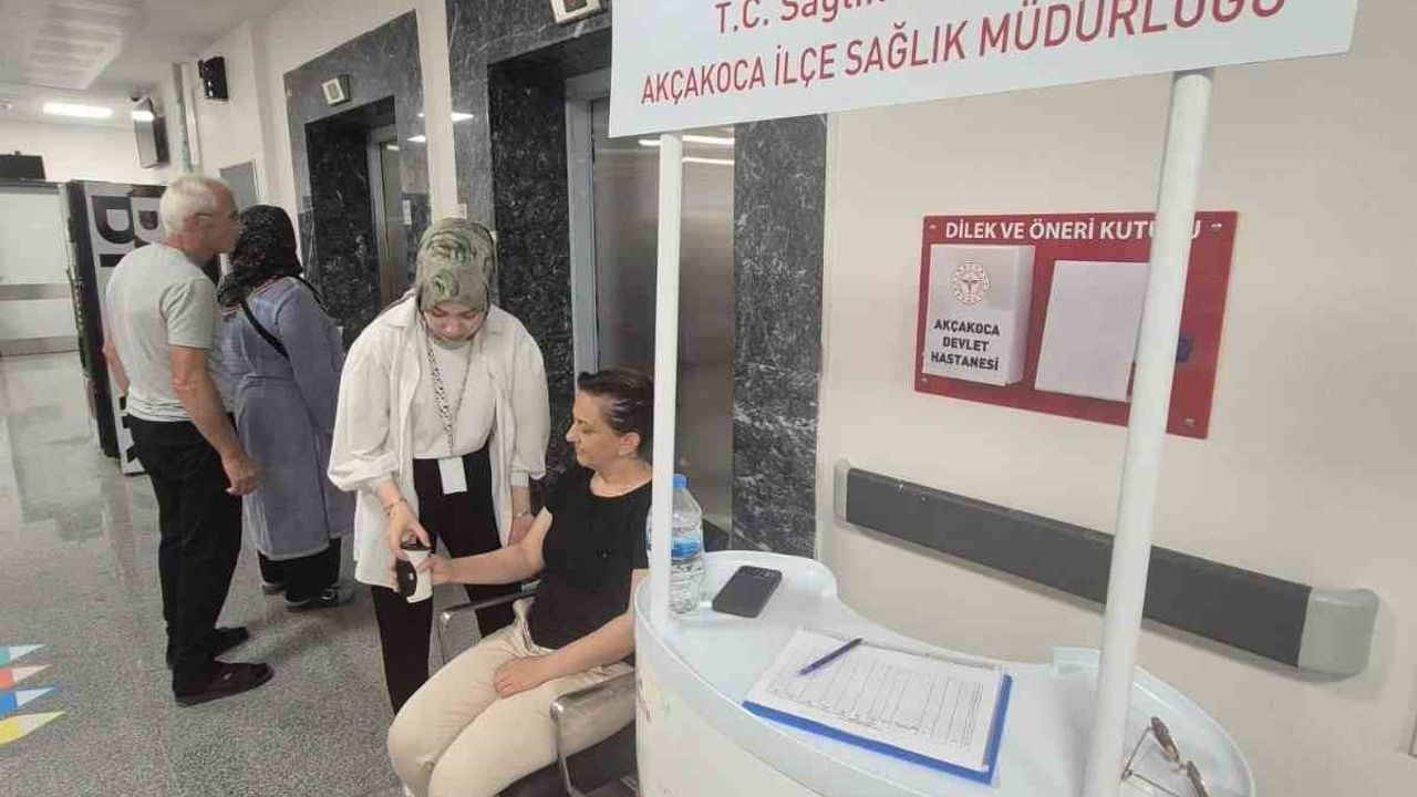 Hareket yaşını öğren, sağlıklı yaşa kampanyası Akçakoca'da sürdü
