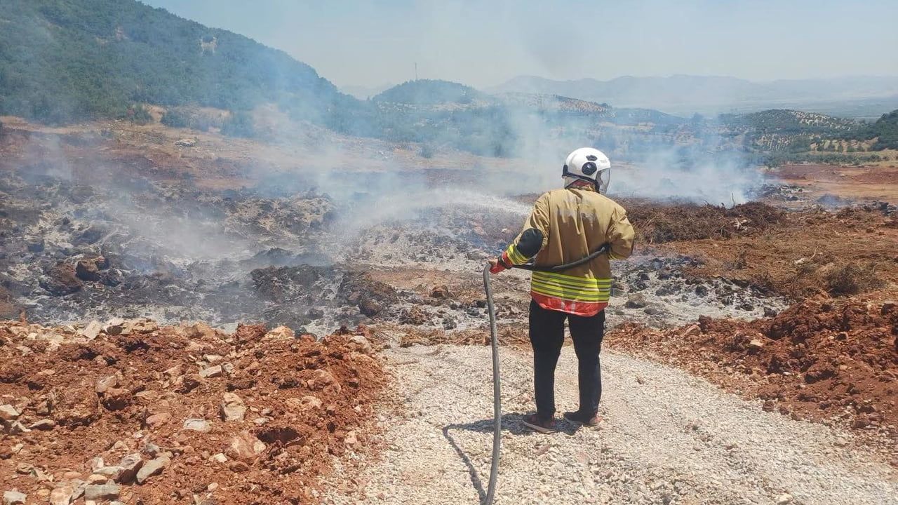 Hassa'da otluk alanda çıkan yangın kontrol altına alındı