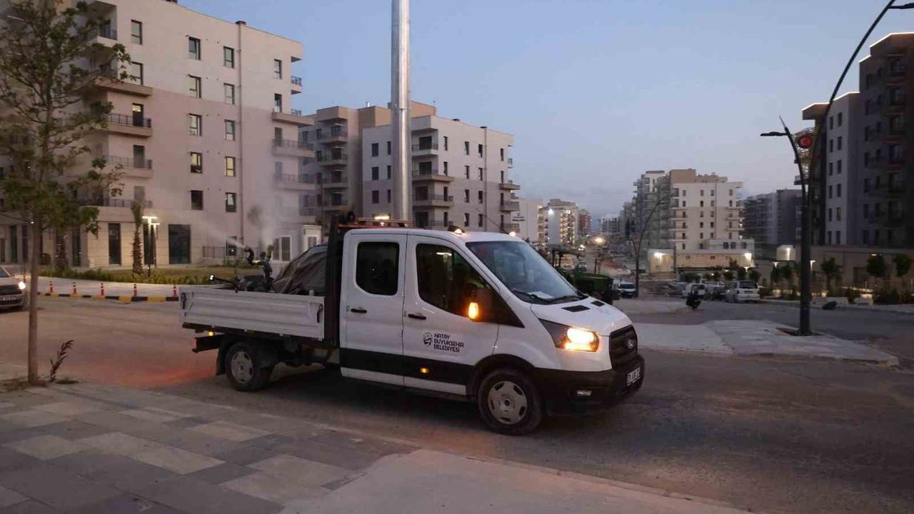 Hatay Büyükşehir Belediyesi haşere ve vektörle mücadeleyi sürdürüyor