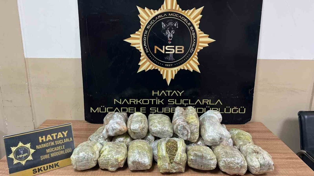 Hatay’da 8 kilo 900 gram esrar ele geçirildi: 4 tutuklama