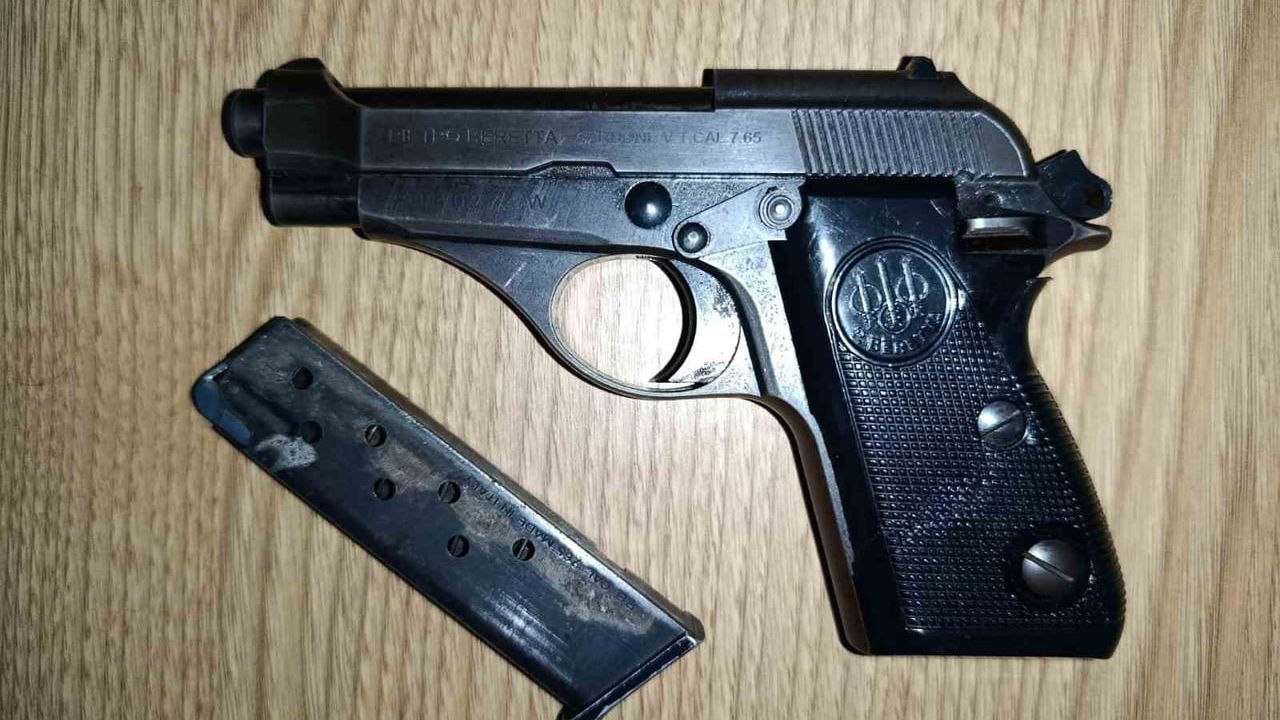 Hatay'da asker eğlencesinde havaya ateş eden kişi ruhsatsız tabancayla yakalandı