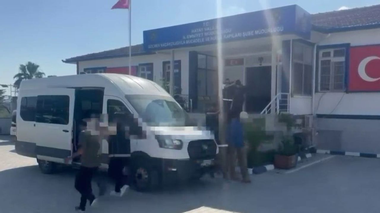 Hatay'da insan kaçakçılığı operasyonunda 4 organizatör tutuklandı