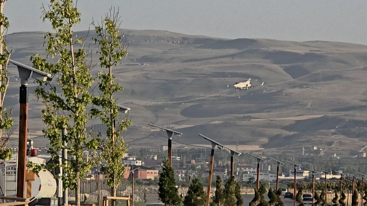 Hava ambulansları 10 yaşındaki çocuğun Ankara'ya sevkinde seferber oldu