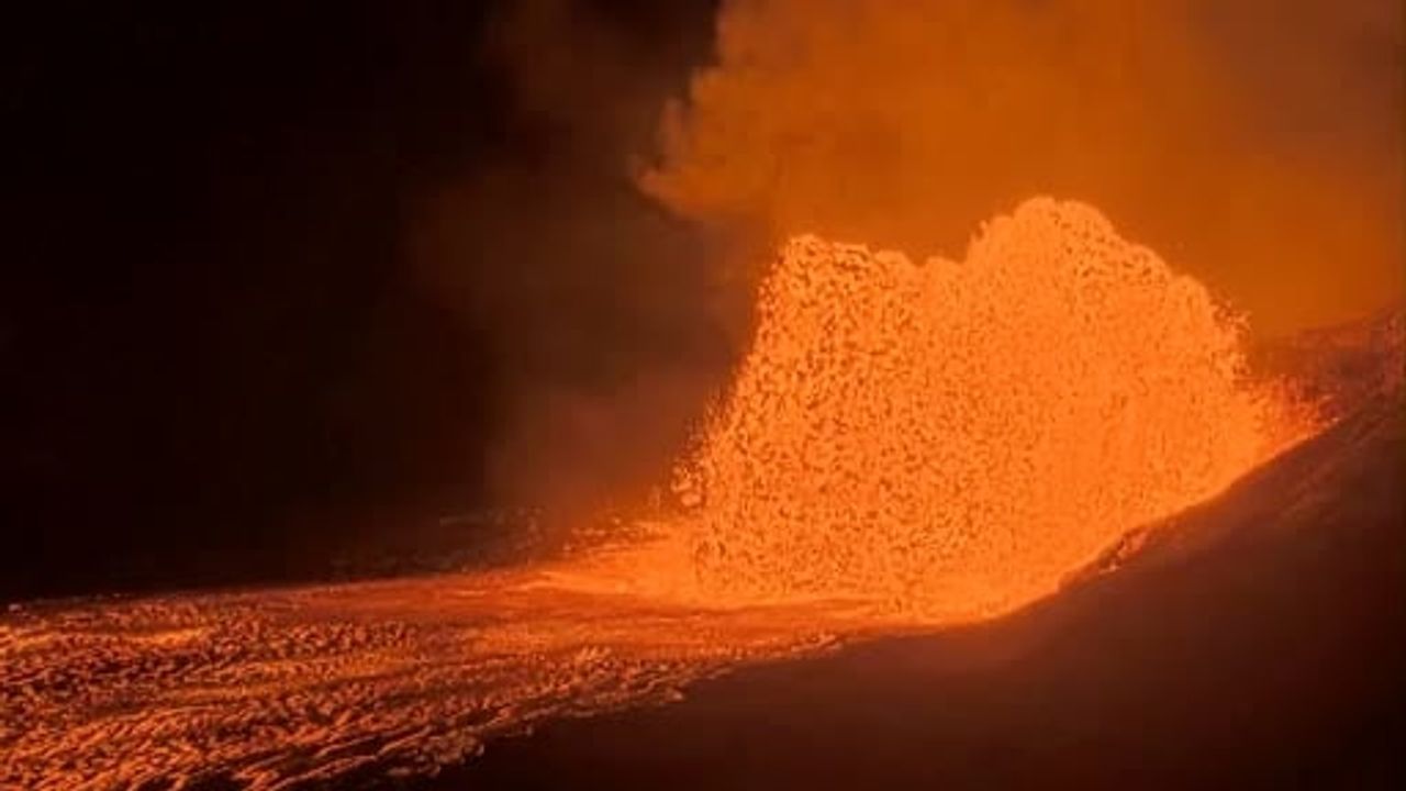 Hawaii’de Kilauea yeniden aktifleşti: 52. patlamada 30 metre lav yükseldi
