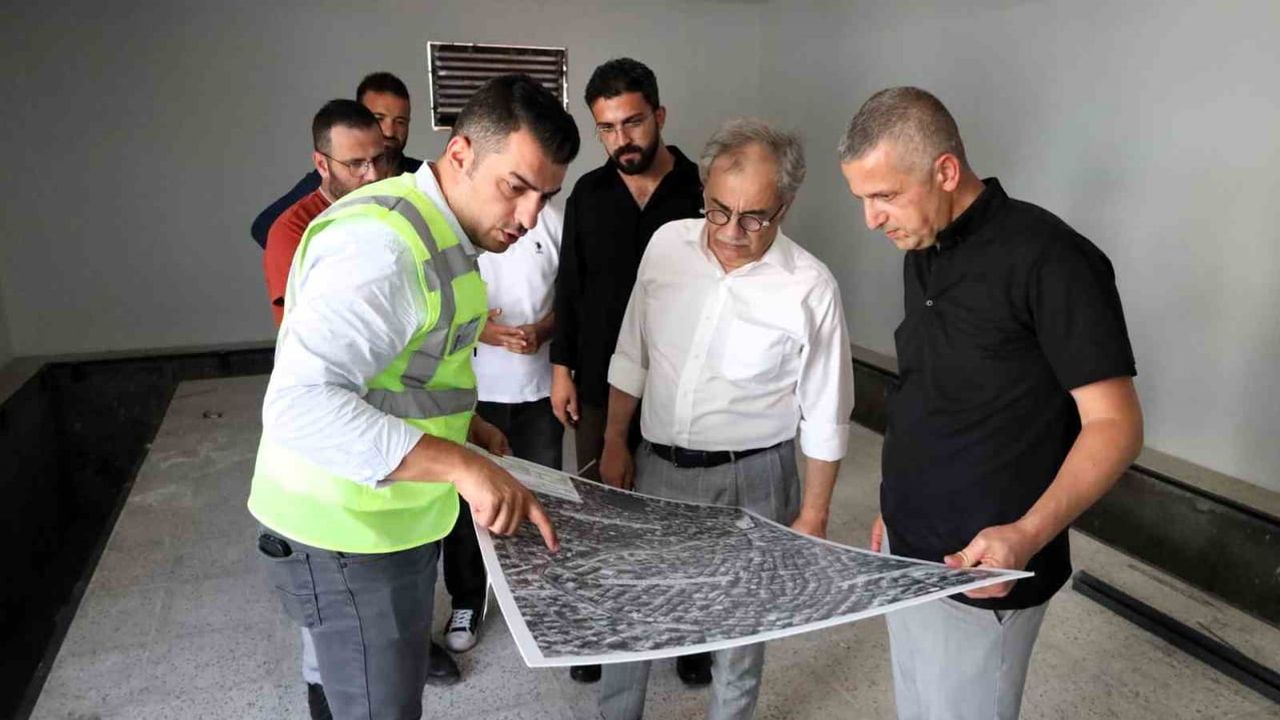 Hayri Baraçlı Gebze’deki projeleri yerinde inceledi