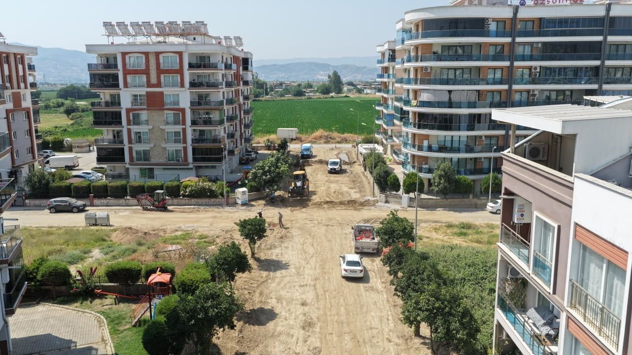 Her mahallede hizmet: Aydın'da altyapı ve asfalt çalışmaları