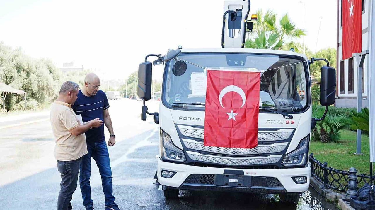 Hibe araç Germencik Belediyesi'nin hizmetine girdi