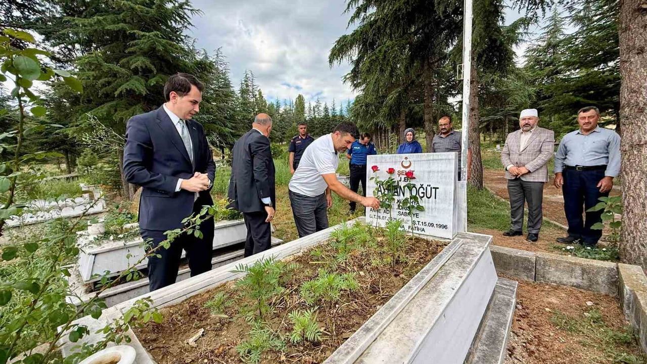 Hisarcık'ta 15 Temmuz'un 10. yılında şehitlik ziyareti