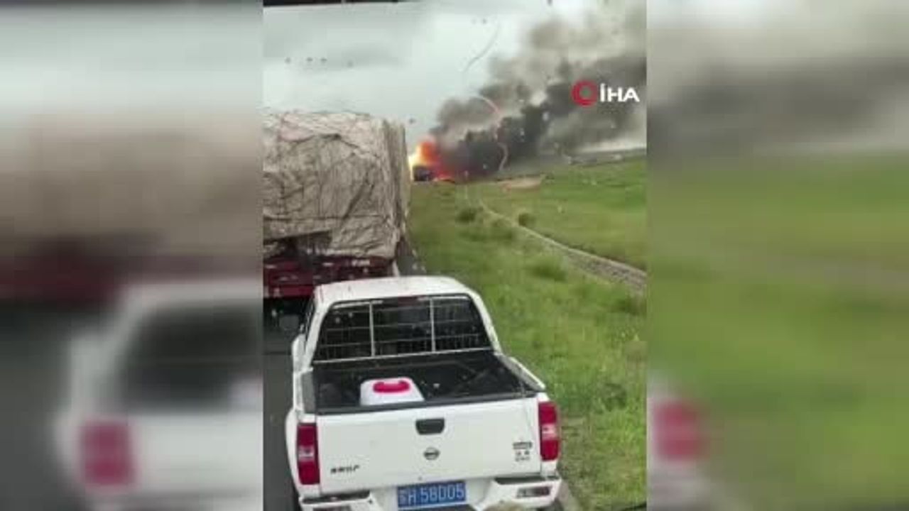 İç Moğolistan Özerk Bölgesi'nde amonyum nitrat yüklü kamyonda patlama: 2 ölü, 4 yaralı