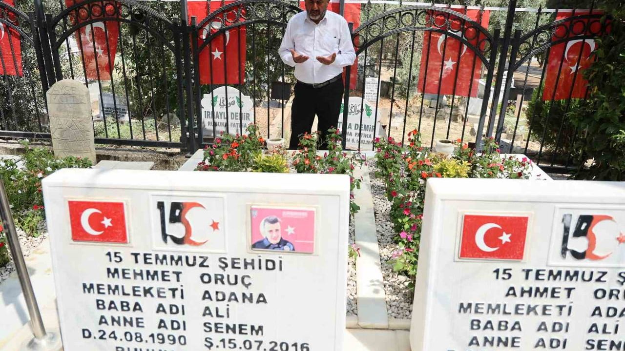 İkiz şehitlerin babası: 'Allah bizi vatansız, yurtsuz bırakmasın'