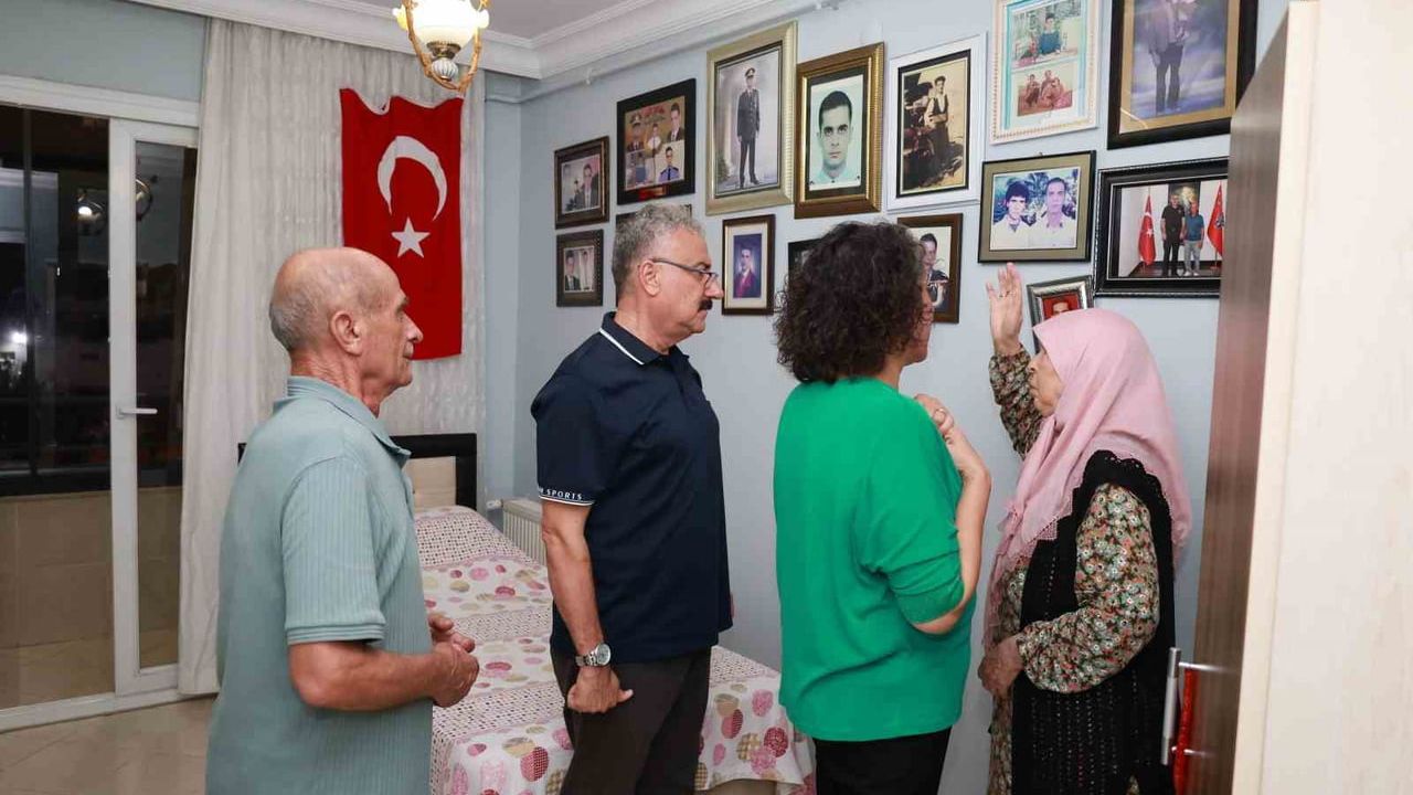 İl emniyet müdüründen şehit ailesine ev ziyareti