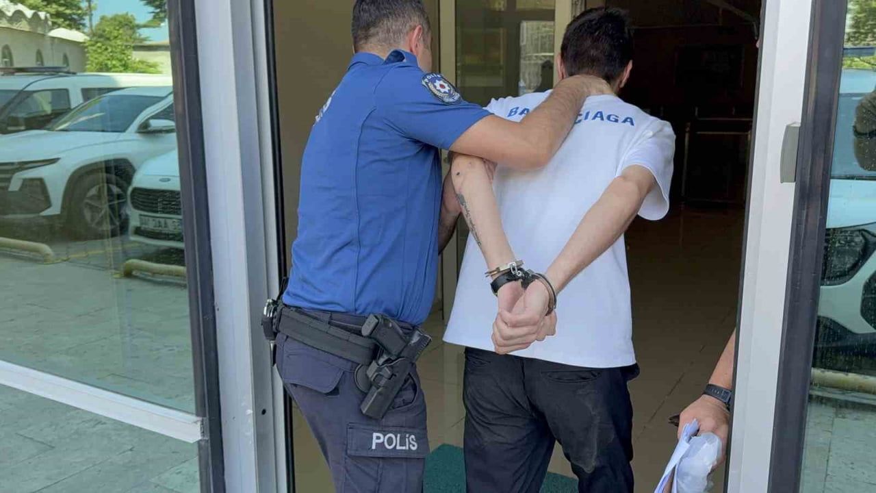 İlkadım'da bıçaklı yaralama şüphelisi adliyeye sevk edildi