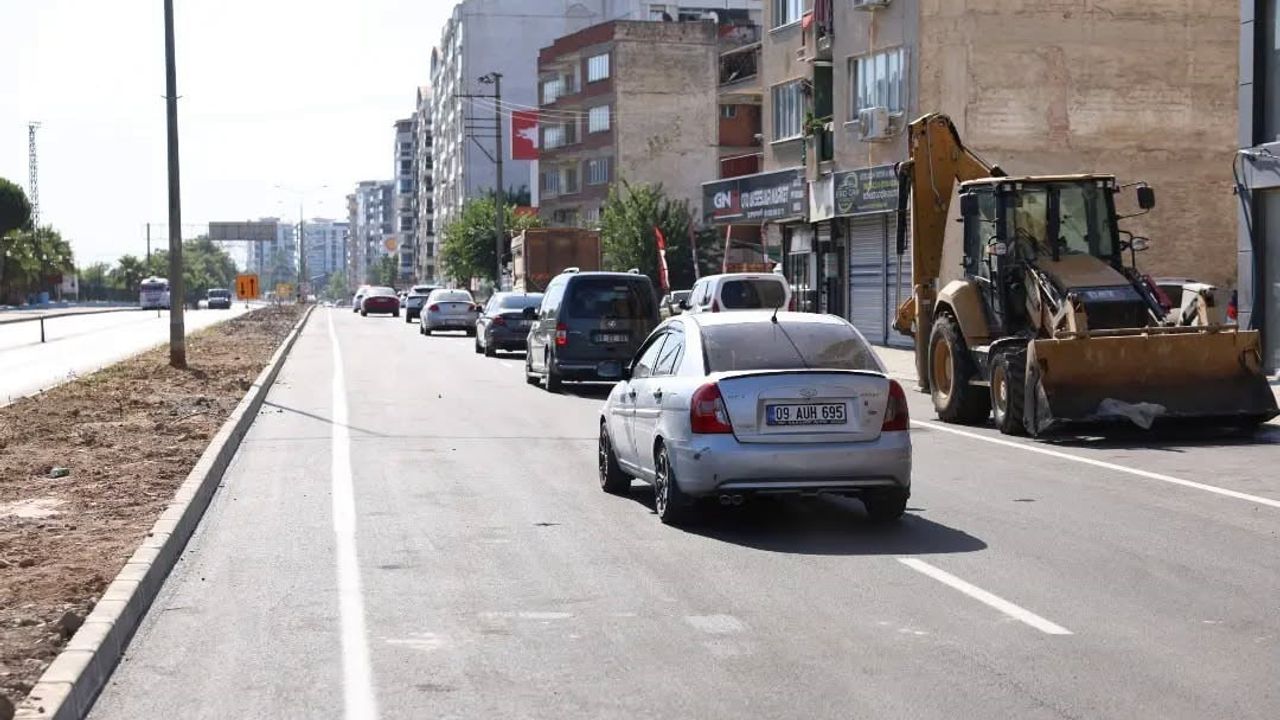 İncirliova anayolunda sıcak asfalt çalışması tamamlandı