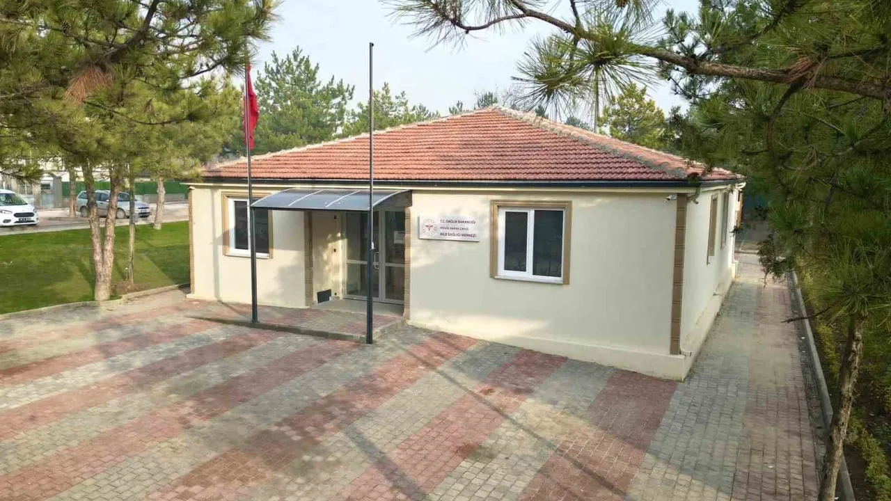 İnegöl'de birinci basamak sağlık güçleniyor, hedef 160 aile hekimi