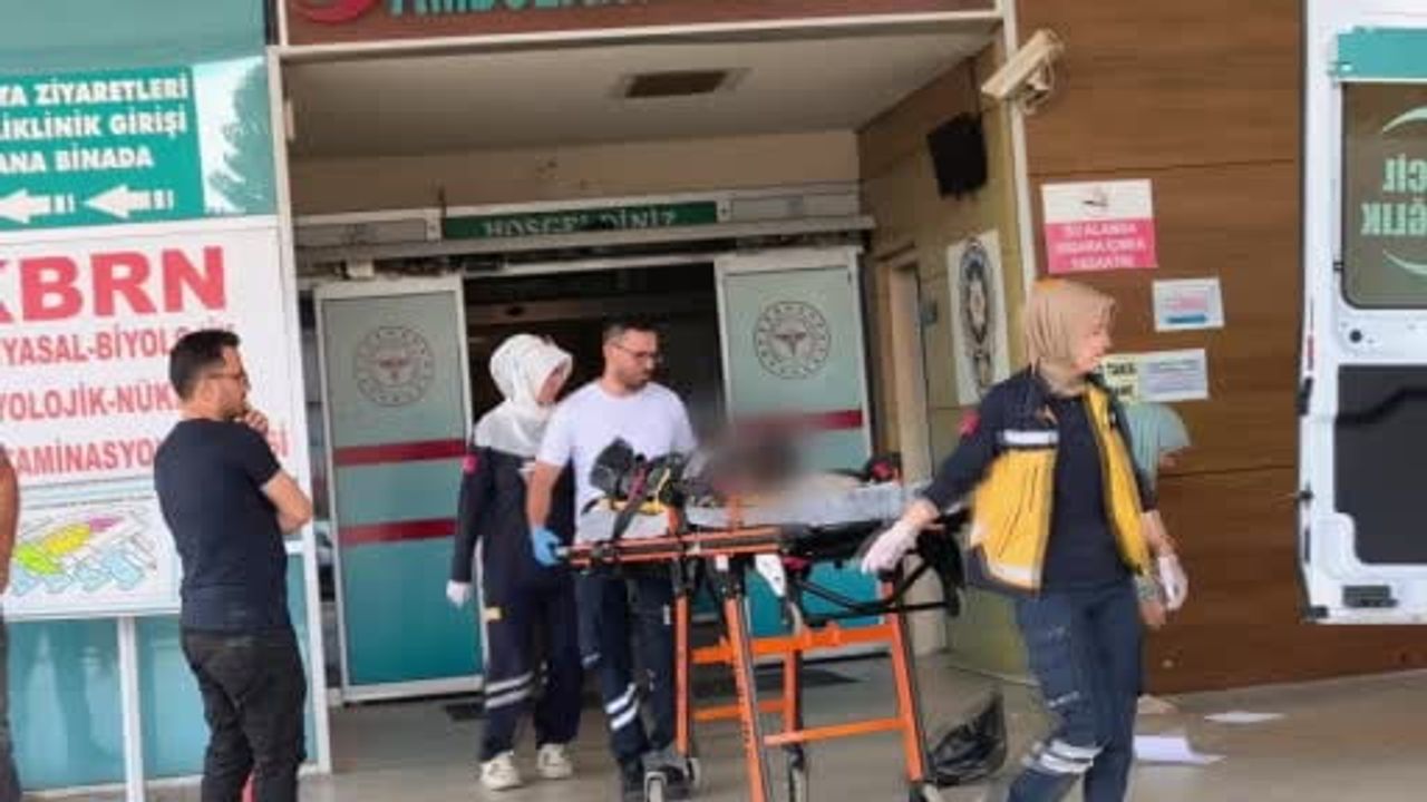 İnegöl'de kamyonun altından geçen bisikletli çocuk ağır yaralandı