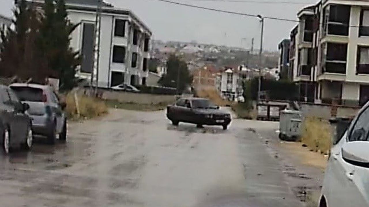 İnegöl'de sokak dönüşünde yapılan drift 140 bin liraya mal oldu